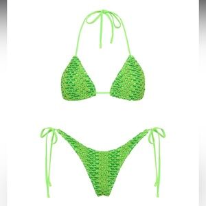 Triangl green bikini. Size XL!